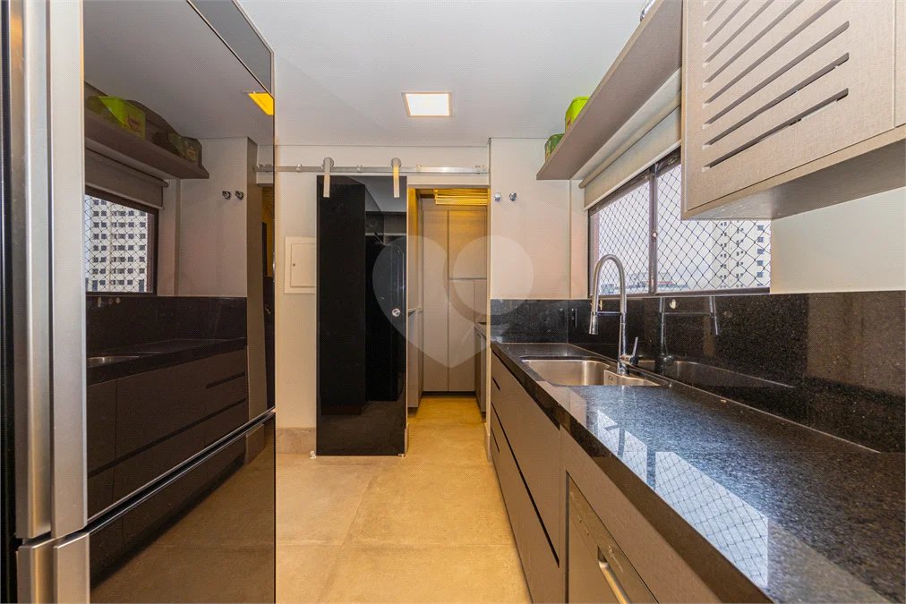 Apartamento à venda com 3 quartos, sendo 1 suíte, em Chácara Santo Antônio, São Paulo, SP