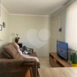 Apartamento no Condomínio Monte Olimpo.
