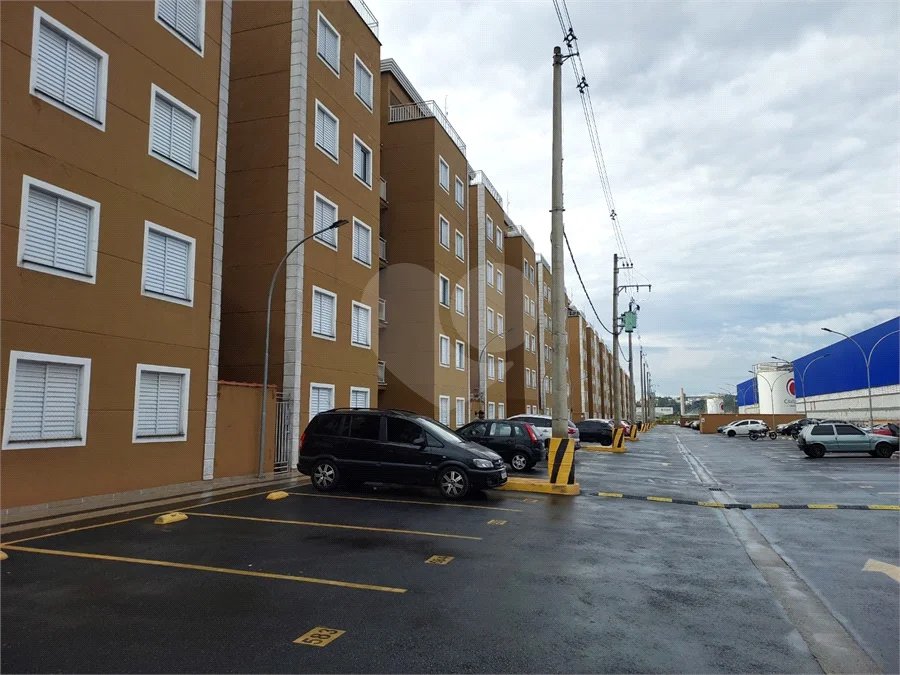 Apartamento à venda com 2 quartos e 1 vaga na Vila Nova Bonsucesso