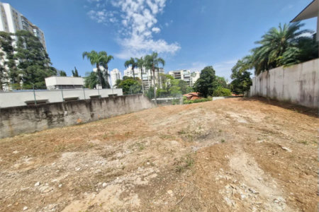 Terreno em rua fechada para Venda Alto da Boa Vista