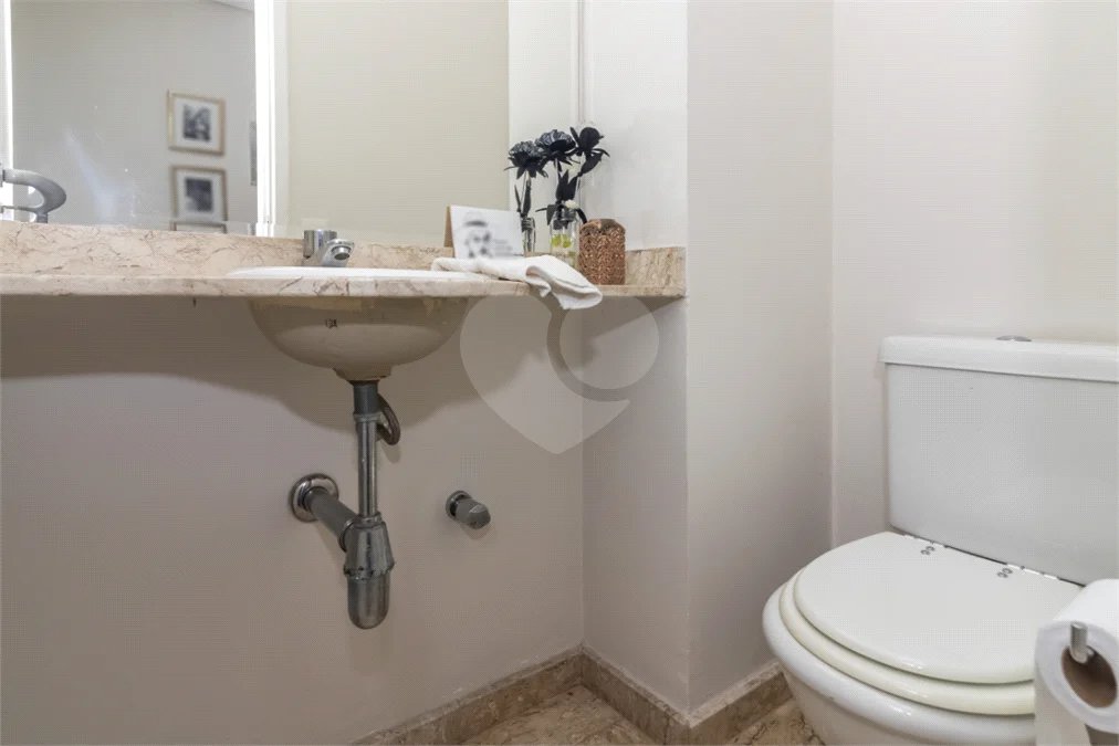 Apartamento à venda com 3 suítes em Alto da Boa Vista, São Paulo, SP