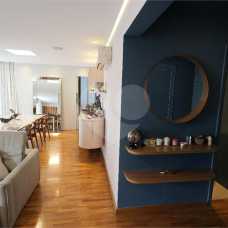 Apartamento á venda - Vila Olímpia