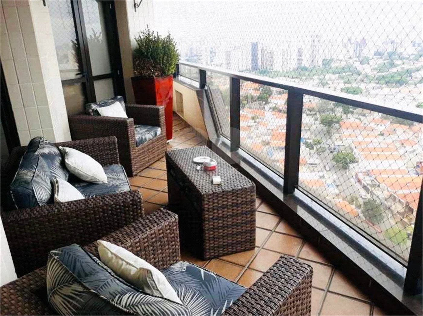 Apartamento à venda na Saúde de 500m² com 5 dormitórios, 4 suítes e 5 vagas