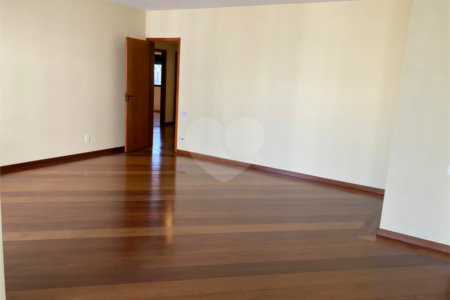 Apartamento para alugar com 3 quartos, sendo 1 suíte, em Brooklin, São Paulo, SP