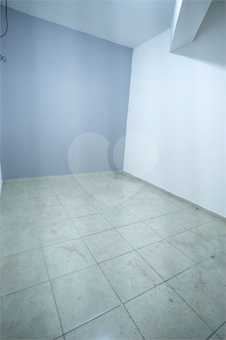 Lindo Salão Comercial para locação com 924m2 no Centro de Atibaia
