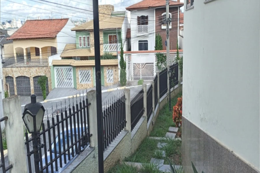 Bonita casa assobradada,no Bairro das Palmas do Tremembé, terreno com 14 X 50 e 350 área construída
