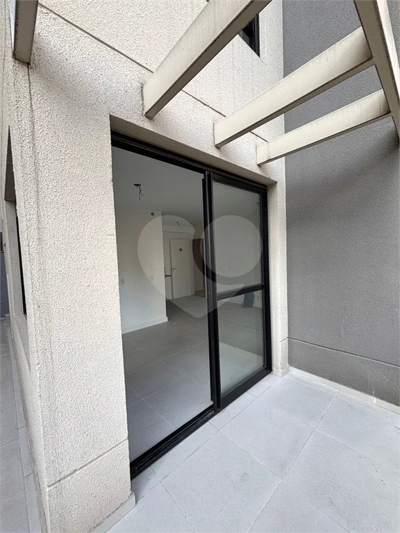 Apartamento aconchegante com terraço e sacada