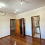 Casa sofisticada à venda em bairro nobre de Atibaia | 3 dormitórios | 408 m²