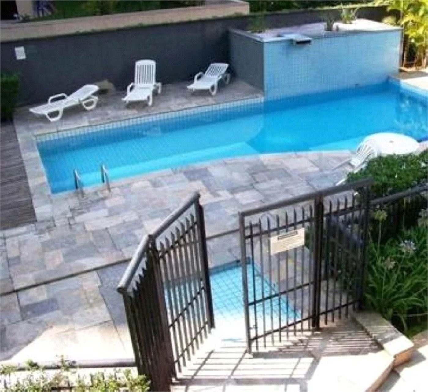 Apartamento à venda com 3 quartos, sendo 1 suíte,  em Morumbi, São Paulo, SP