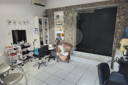 Casa a venda na rua Coronel Leopoldo Prado