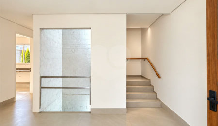 Casa à venda com 4 suítes no condomínio Vila Toscana, São Paulo - SP