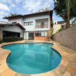 Casa a Venda no Condomínio Vista Alegre - Sede em Vinhedo/SP