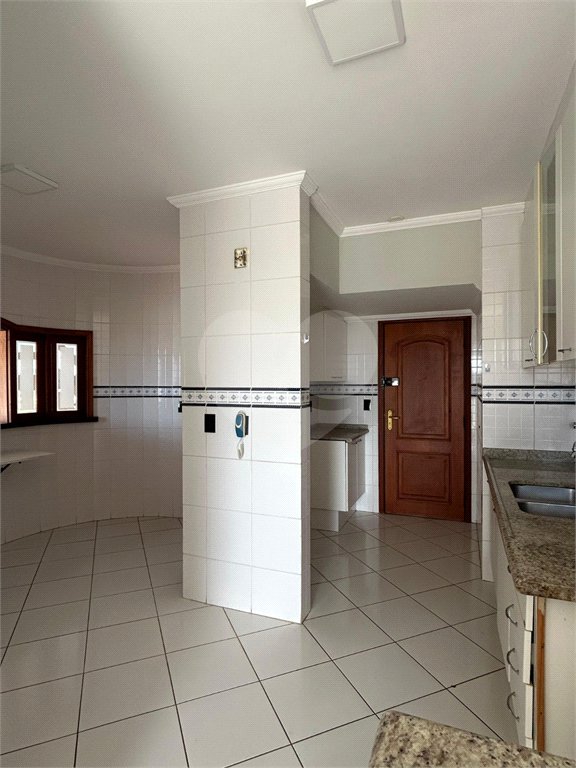 Apartamento 4 suítes Central Park Club