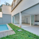 Casa à venda com 4 suítes no condomínio Vila Arese, São Paulo - SP