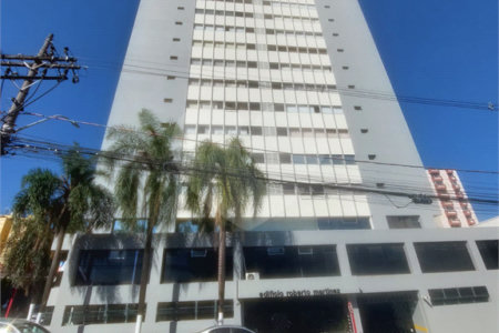Apartamento Edifício Roberto Martinez .
