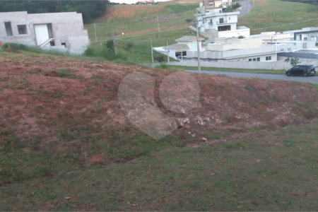 Terreno Exclusivo no Condomínio Santa Isabel 2 em Aclive