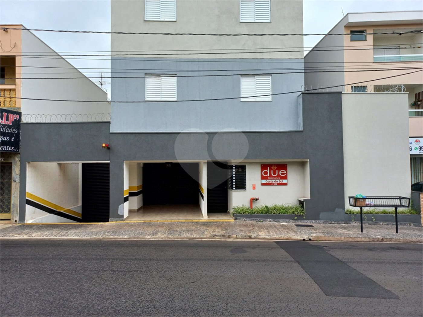 Apartamento no Condomínio Due Costa do Sol, com 2 dormitórios.