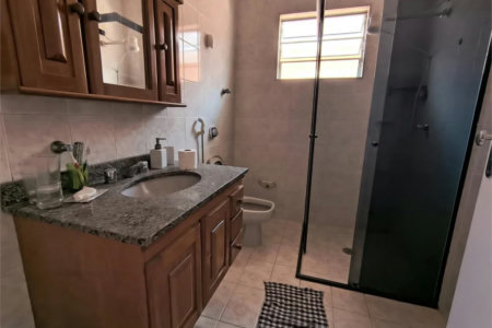 Sobrado à venda com 3 quartos, sendo 1 suíte, em Vila Polopoli, São Paulo - SP