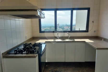 APARTAMENTO PARA LOCAÇÃO NA VILA LEOPOLDINA COM 03 DORM 1 SUITE E 02 VAGAS DE GARAGEM
