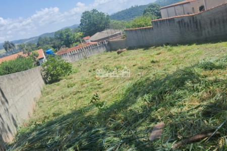 Terreno à venda em Jardim dos Pinheiros, Atibaia, SP