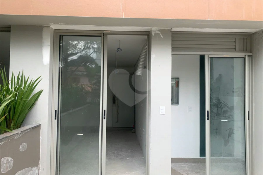 Apartamento descolado sala integrada ao jardim privativo 2 suítes 121m2 Vila Beatriz