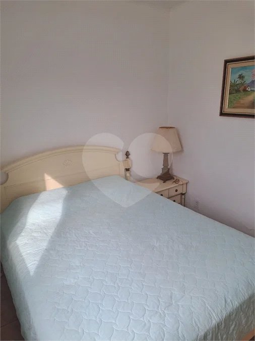 Casa Ampla com 5 Dormitórios, Piscina e Lazer Completo em Terreno de 1.260 m²