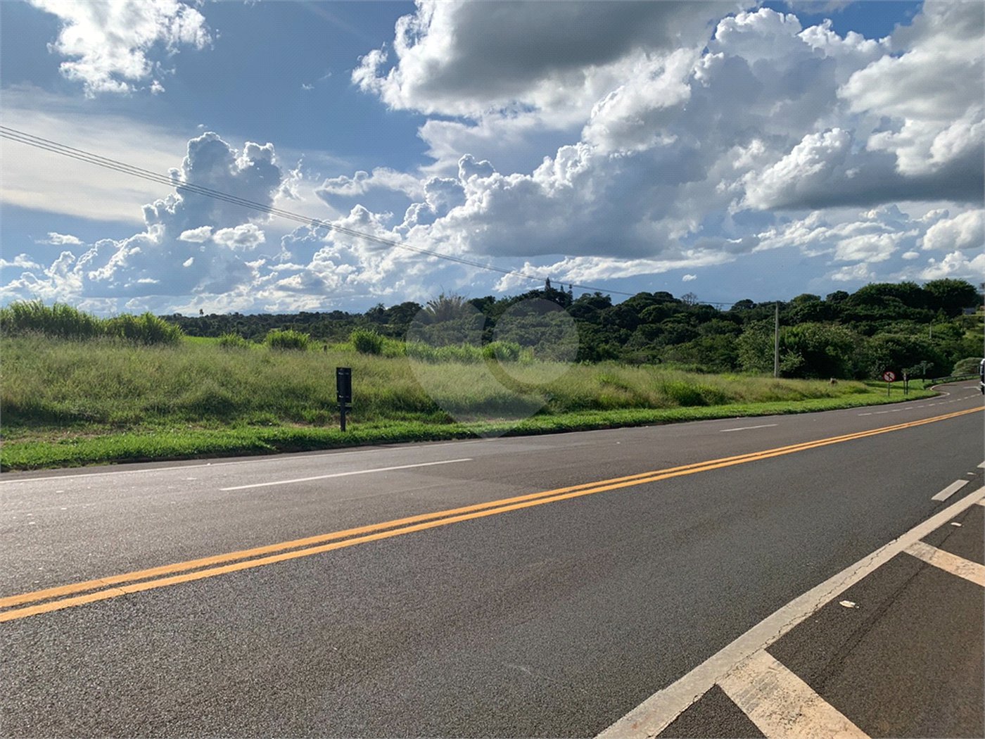 Área de terra no distrito de Água vermelha/SP