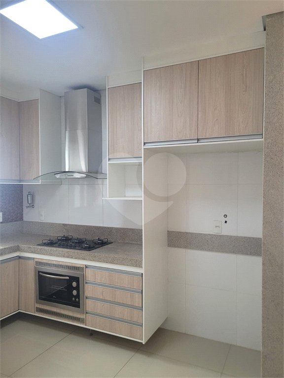 Indaiatuba- Condominio Maria Dulce-Venda e Locação - Terreno 300,00 ms - construido - 180,00 ms - Casa Terrea - 3 suites - escritório com ventilador, lavabo - cozinha com armários,forno, coifa e cooktop , ventilador - despensa - lavanderia com armarios- varanda gourmet com churrasqueira, quintal c