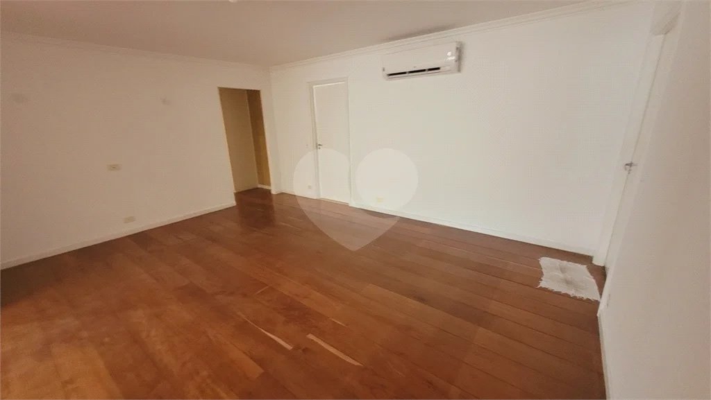 Apartamento sofisticado em localização privilegiada no Itaim Bibi – próximo ao Parque do Povo e Shopping JK Iguiatemi