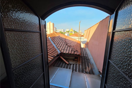 Sobrado 3 quartos 1 suíte centro