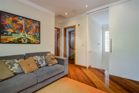 Casa à venda com 3 suítes no condomínio Villa Splendore, São Paulo - SP