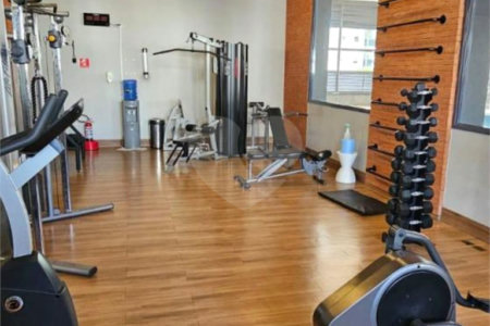 Apartamento no Itaim Bibi de 45m2 com 1 dorm, 1 banheiro, 1vaga. Estuda permuta. Viva a um passo dos melhores shoppings, hospitais, escolas e rodovias principais com 1 dorm, 1 banheiro, 1 vaga. Estuda permuta