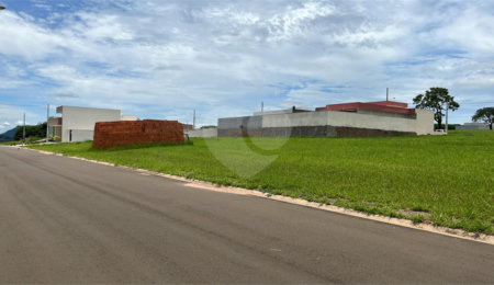 Terreno à venda no condomínio Loteamento Estância Cavalinno, Analândia - SP