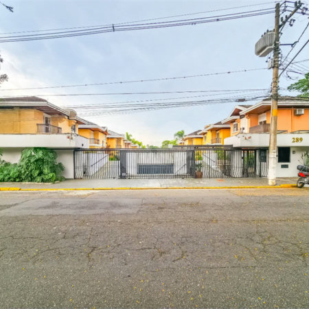 Casa à venda com 4 suítes no condomínio Ville Le Mans, São Paulo - SP