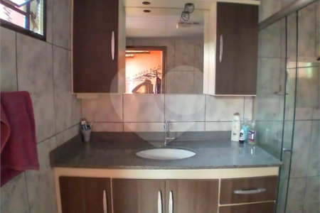 Casa + salão comercial na Vila Vista Alegre