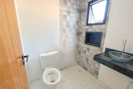 Apartamento com 51m² , 2 dormitórios , sendo 1 suíte e 1 vaga , à venda no bairro Casa Branca em Santo André.