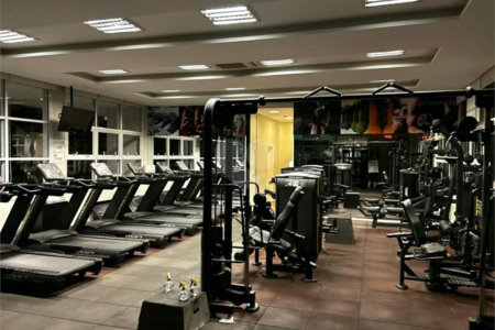 Apartamento à venda com 3 quartos, sendo 1 suíte, em Parque Reboucas, São Paulo, SP