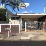 Casa térrea para venda na Vila Monteiro