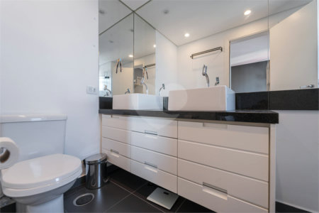 Apartamento à venda com 3 quartos, sendo 1 suíte,  em Vila Mascote, São Paulo, SP