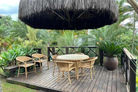 Chácara no Condomínio Vale das Laranjeiras em Indaiatuba SP - Venda - R$ 3,600.000,00 - Locaçao - R$ 30.000,00 mais encargos - Linda, espaçosa, aconchegante, acabamento de alto padrão em rua tranquila e arborizada, em um dos Condomínios mais valorizados de Indaiatuba. Com fácil acesso as principa