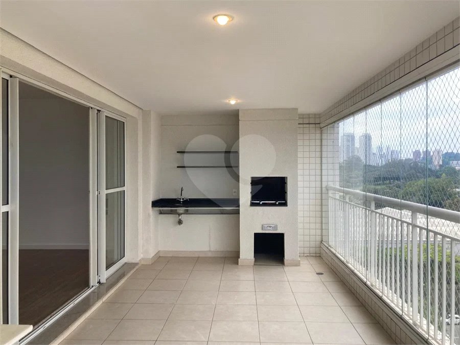 Apartamento para alugar com 4 quartos, sendo 2 suítes, em Jardim Marajoara, São Paulo, SP