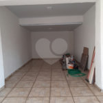 Sobrado á Venda no Ipiranga, 3 dormitórios, 2 vagas na garagem, reformado