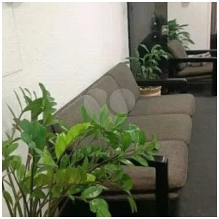 Conjunto comercial, 420 m², para venda ou locação na República