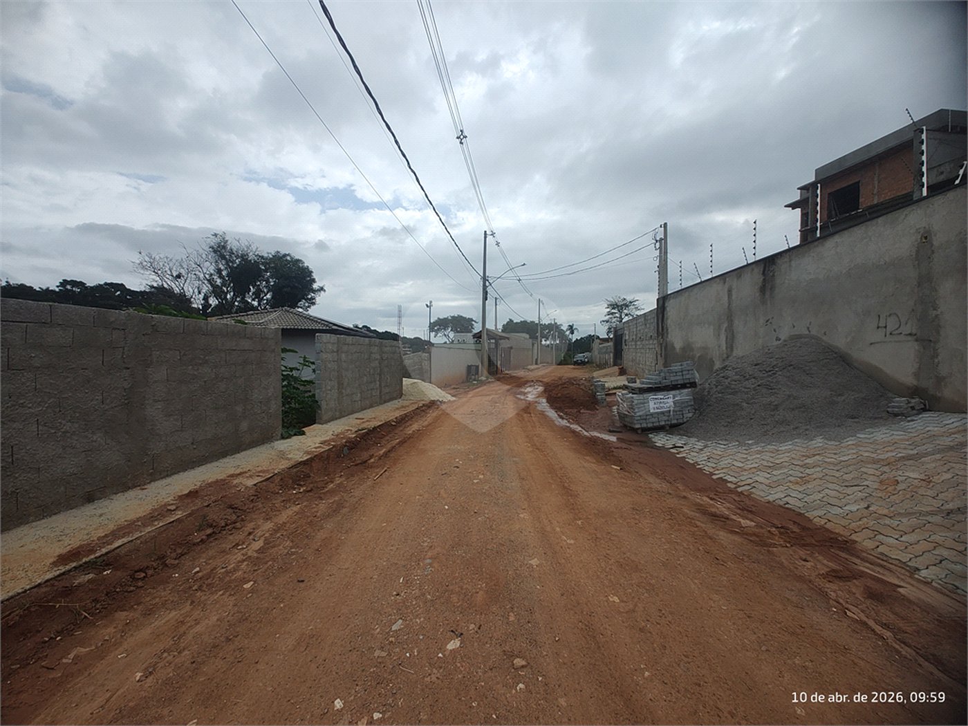 TERRENO EM ATIBAIA 970 M², COM PROJETO APROVADO, PRONTO PARA CONSTRUIR