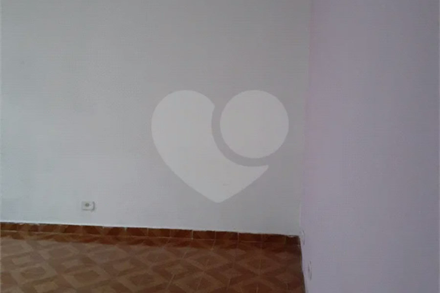 CASA TERREA A VENDA EM SP PENHA