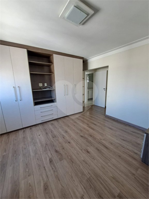 Apartamento a venda com 2 dormitórios 1 suíte 2 vagas de garagem