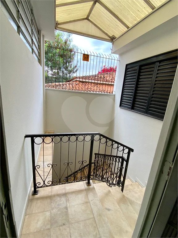 Sobrado comercial para alugar com 3 quartos no Centro de Piracicaba