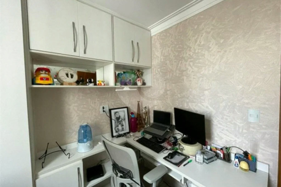 Apartamento à venda com 3 quartos, sendo 1 suíte, em Jardim Prudência, São Paulo, SP