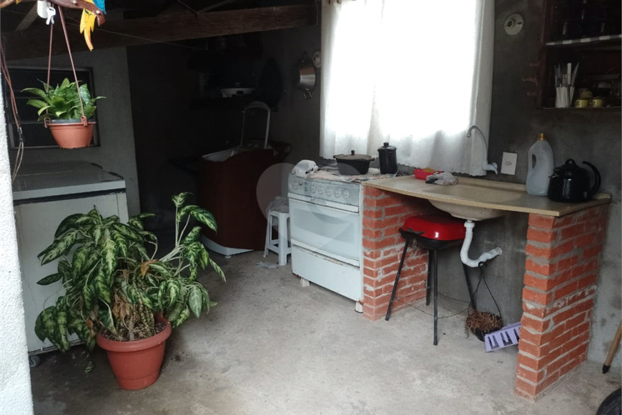 Imóvel com 2 casas em Pirituba