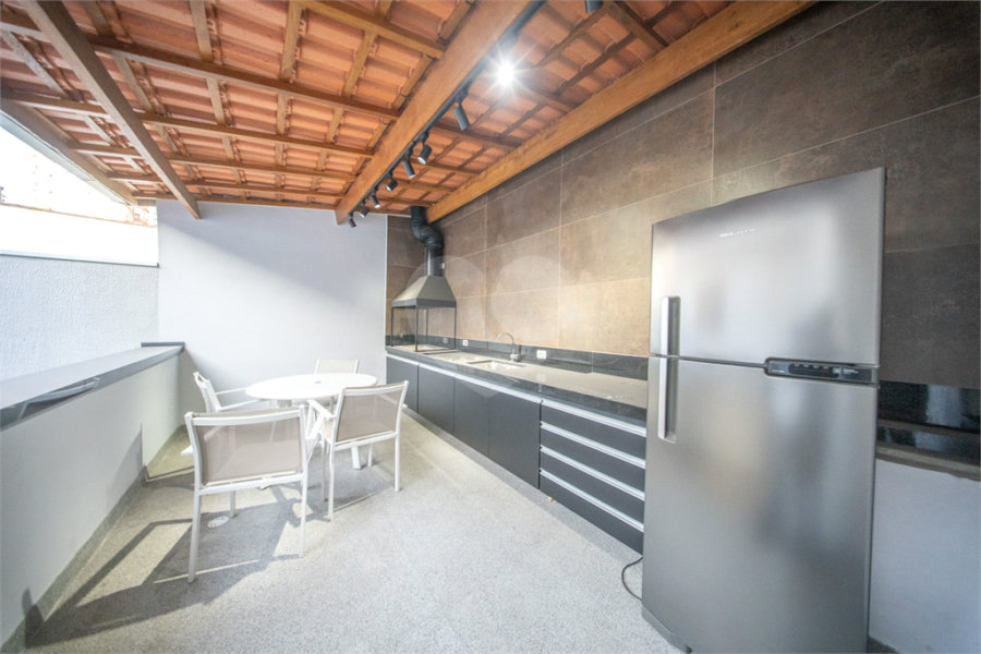 Sobrado de Vila com 200 m2 á venda no Tatuapé - Reformado Aceita Permuta